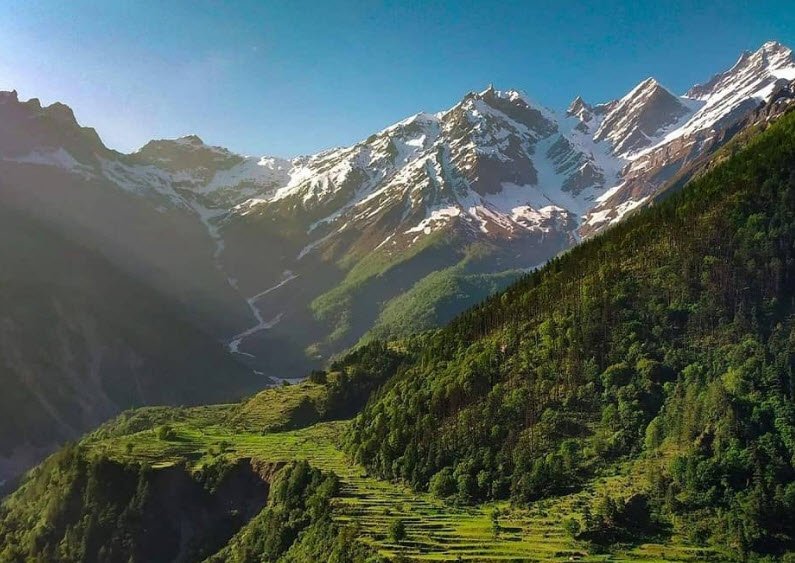 Haathi Parvat, Chamoli, Uttarakhand - Vushii.com Haathi Parvat, Chamoli, Uttarakhand - Vushii.com